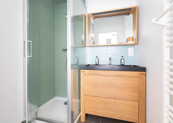 Au Calme Avec Lits Queen Size Proche Clermont A La Mouteyre *